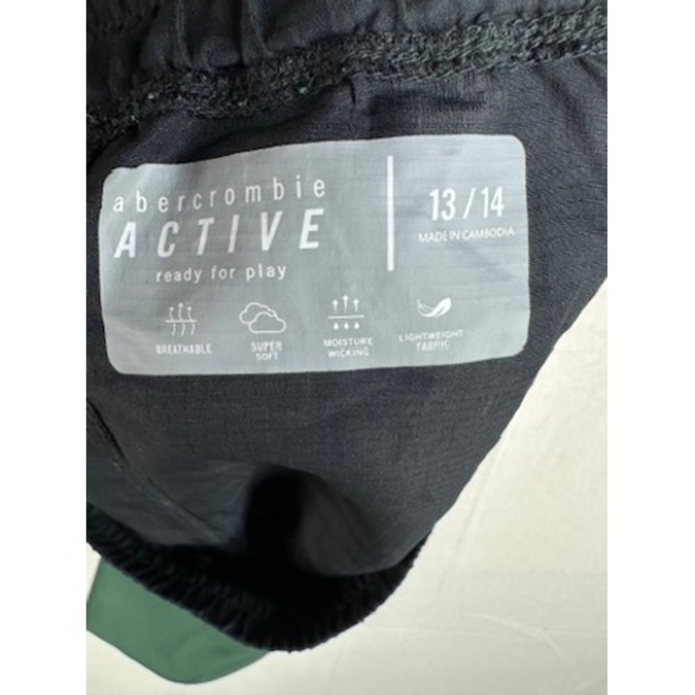 Abercrombie kids Active Green Shorts Size 13/14 - Picture 4 of 9